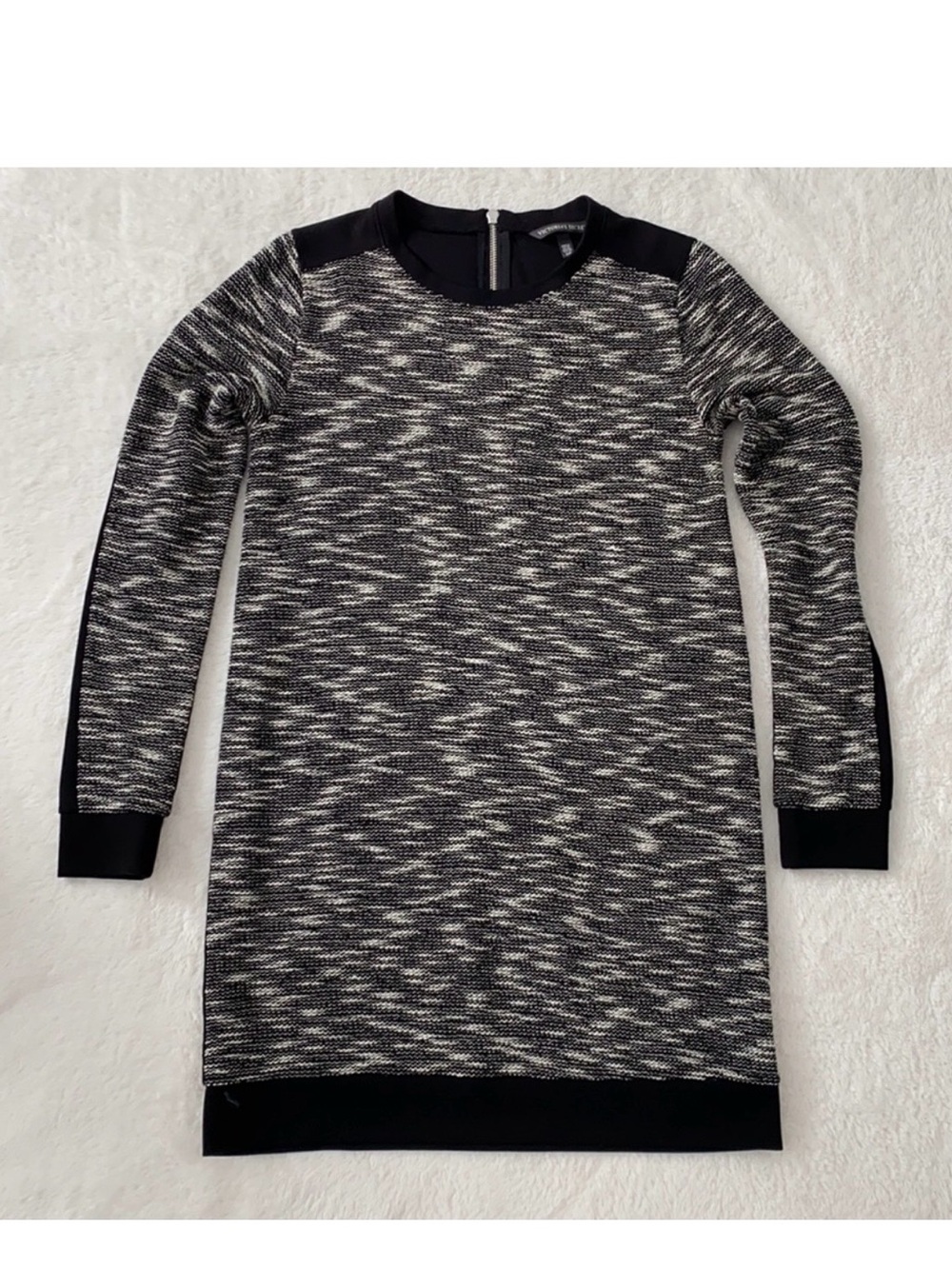 Victoria’s Secret Vintage Y2K Gray & Black Long Sleeve Knit Mini Dress Size S